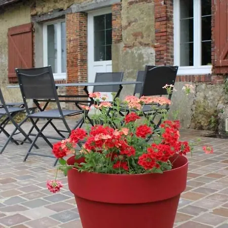 度假居 Renovee Avec Terrasse, 3 Et Equipement Moderne, Au Coeur Des Collines Du Perche - Fr-1-410-447 *