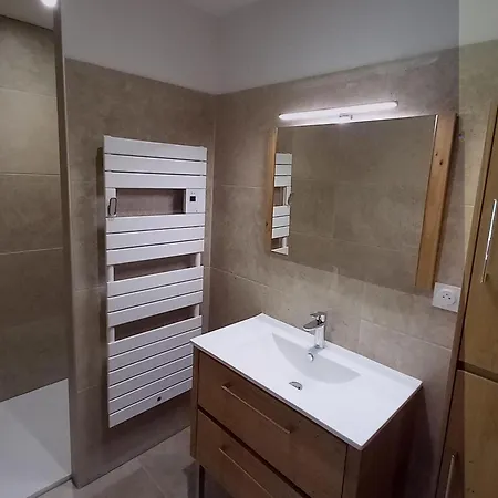 Renovee Avec Terrasse, 3 Et Equipement Moderne, Au Coeur Des Collines Du Perche - Fr-1-410-447 度假居