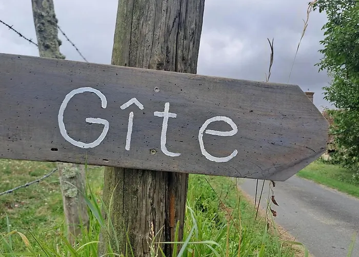 Renovee Avec Terrasse, 3 Et Equipement Moderne, Au Coeur Des Collines Du Perche - Fr-1-410-447 Melleray