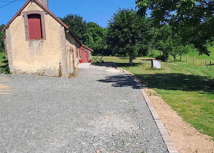 Prázdninový dům Renovee Avec Terrasse, 3 Et Equipement Moderne, Au Coeur Des Collines Du Perche - Fr-1-410-447 Melleray