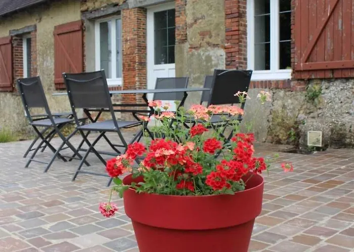 Prázdninový dům Renovee Avec Terrasse, 3 Et Equipement Moderne, Au Coeur Des Collines Du Perche - Fr-1-410-447 *